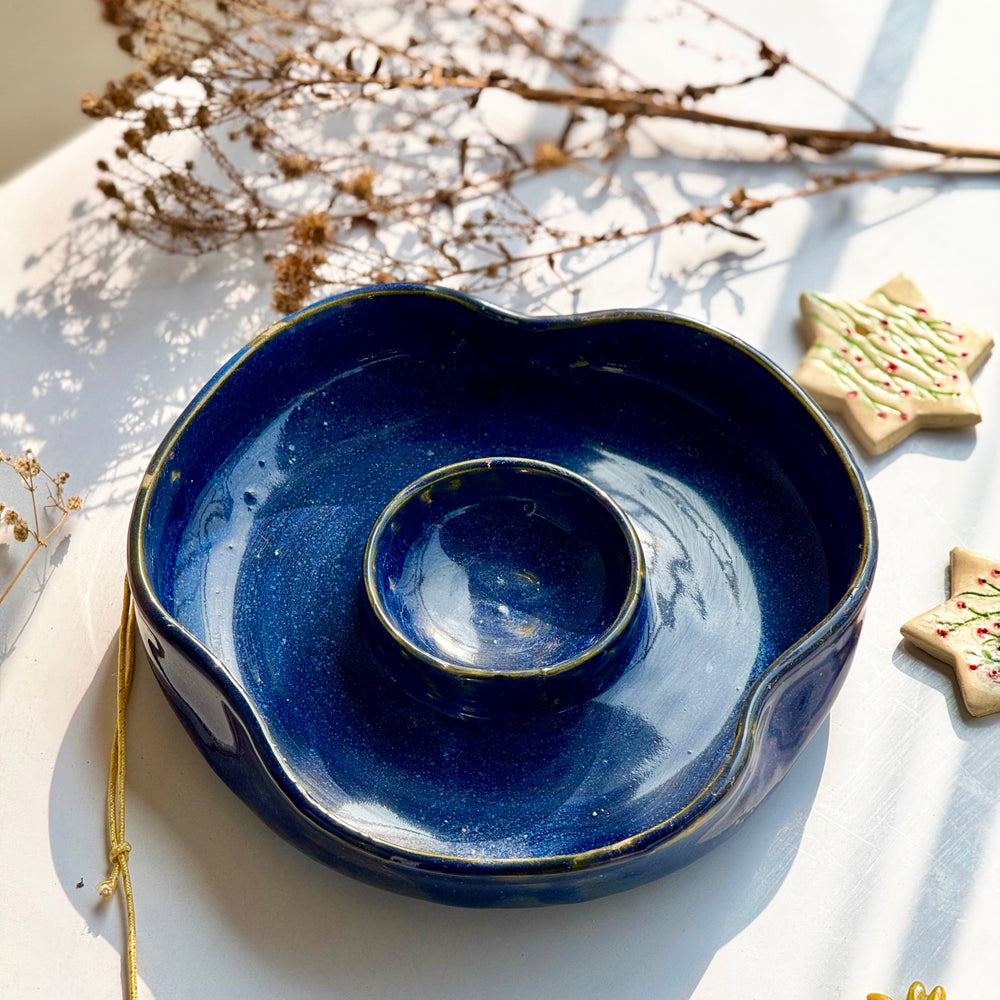 Tidepool Chip Dish viewed from a slight angle