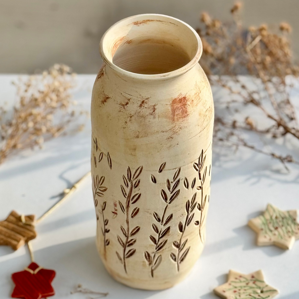 Meadow Etched Vase, close view of the carved detail