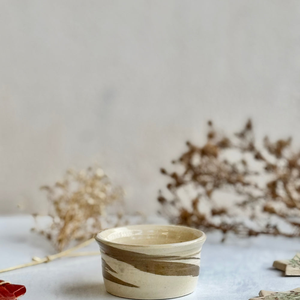 Twinset Stripe Bowls, close view of the striped glaze