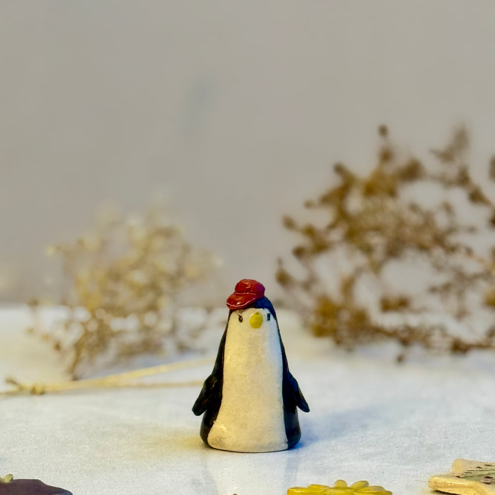 Berry Beanie Penguin, front view
