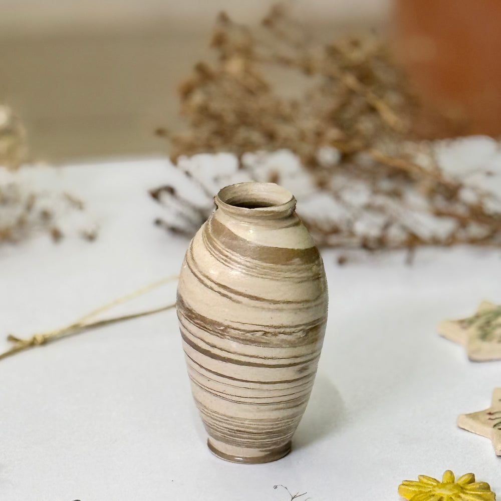 Cinnamon Swirl Vase viewed from a slight angle